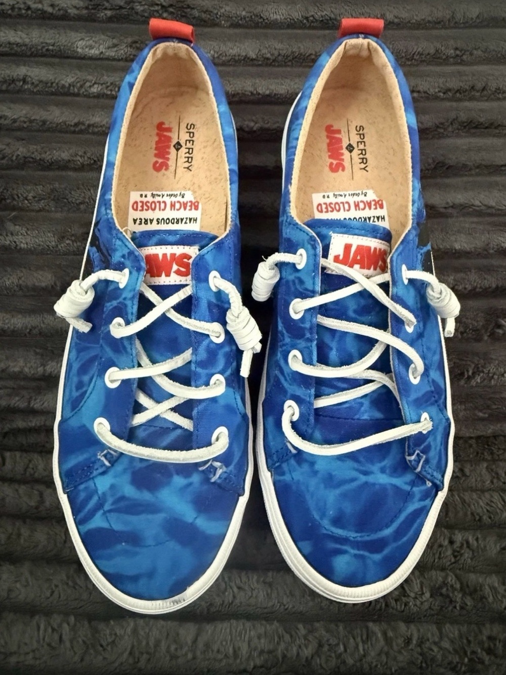 Sperry Women's x Jaws Crest Vibe Sneakers, Size 8.5 Blue